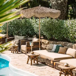 Sastre Country house